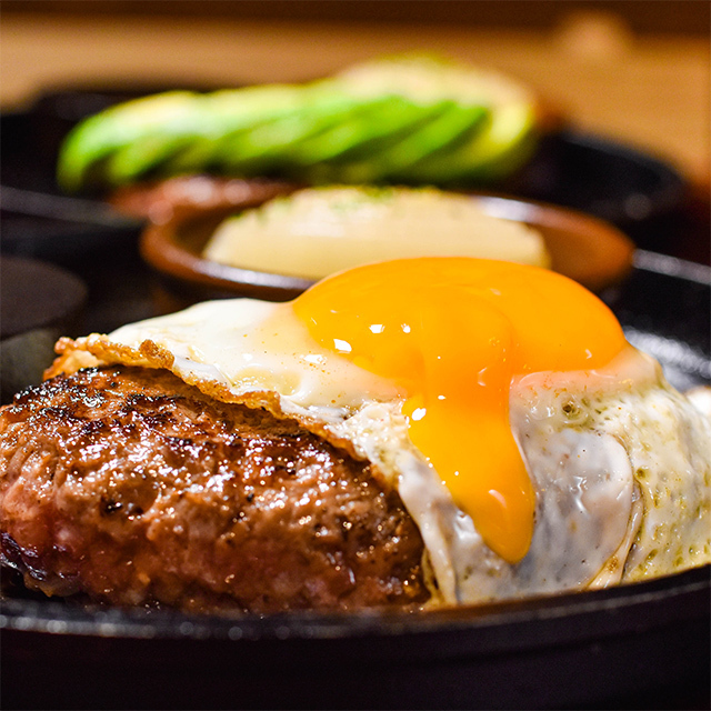 目玉焼きハンバーグ